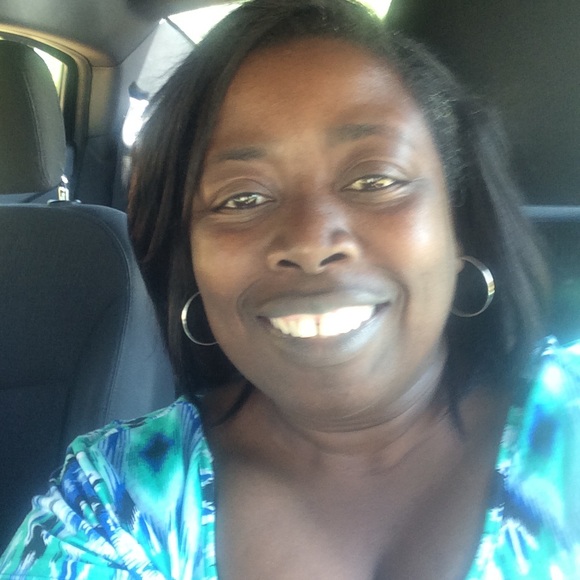 Meet your Posher, Joyce - Picture 1 of 1